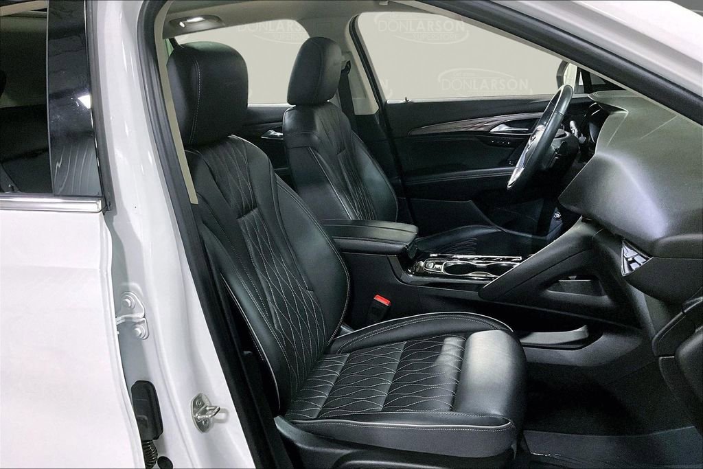Used 2022 Buick Envision Avenir w/ Premium Seat Package image 15