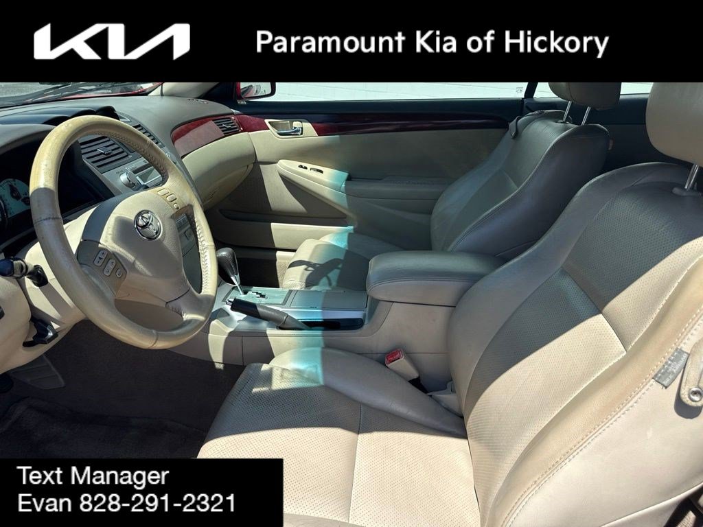 Used 2005 Toyota Solara SLE FWD image 16
