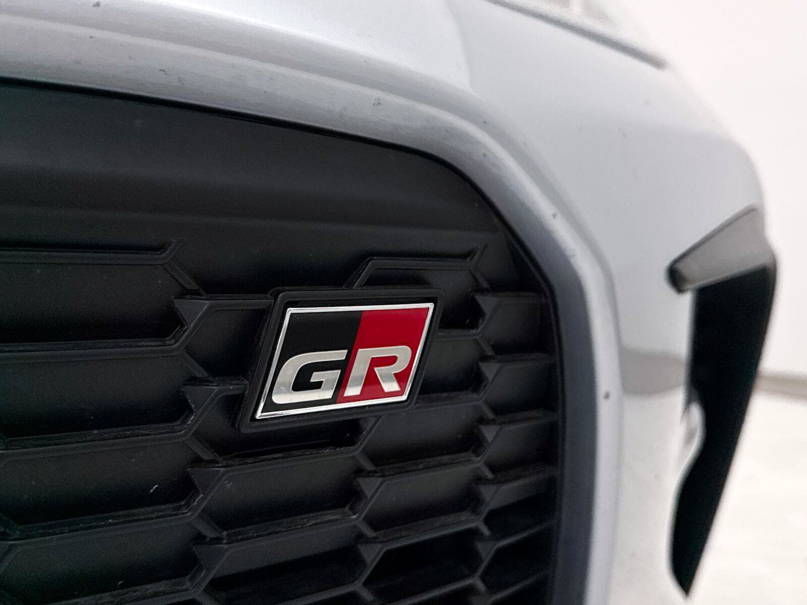 Used 2025 Toyota GR86 Premium RWD image 3