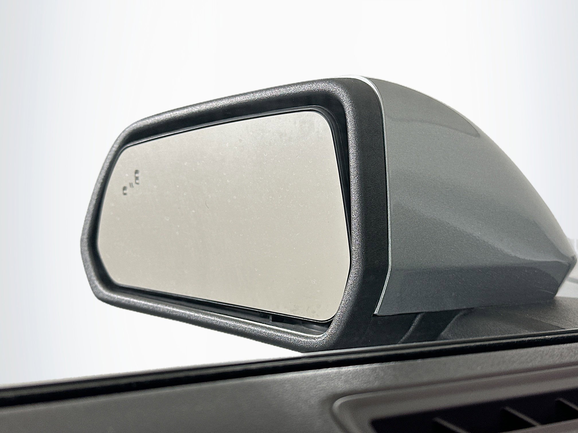 Used 2024 Ford Mustang Coupe image 16