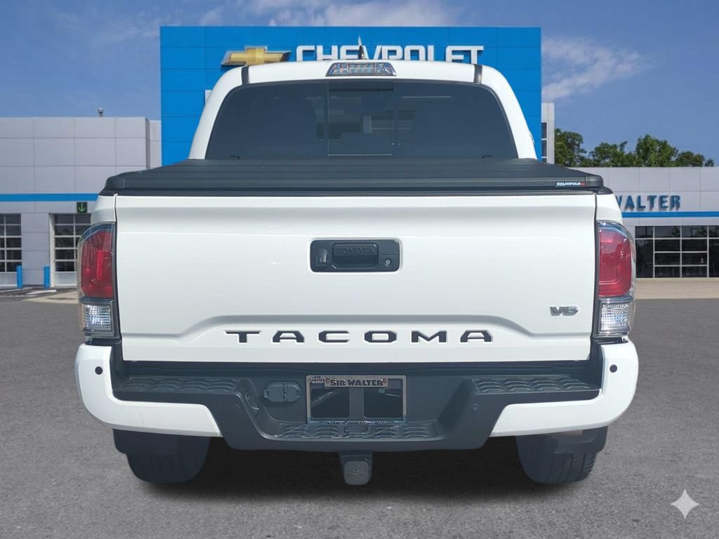 Used 2021 Toyota Tacoma TRD Sport w/ Technology Package AWD/4WD image 5