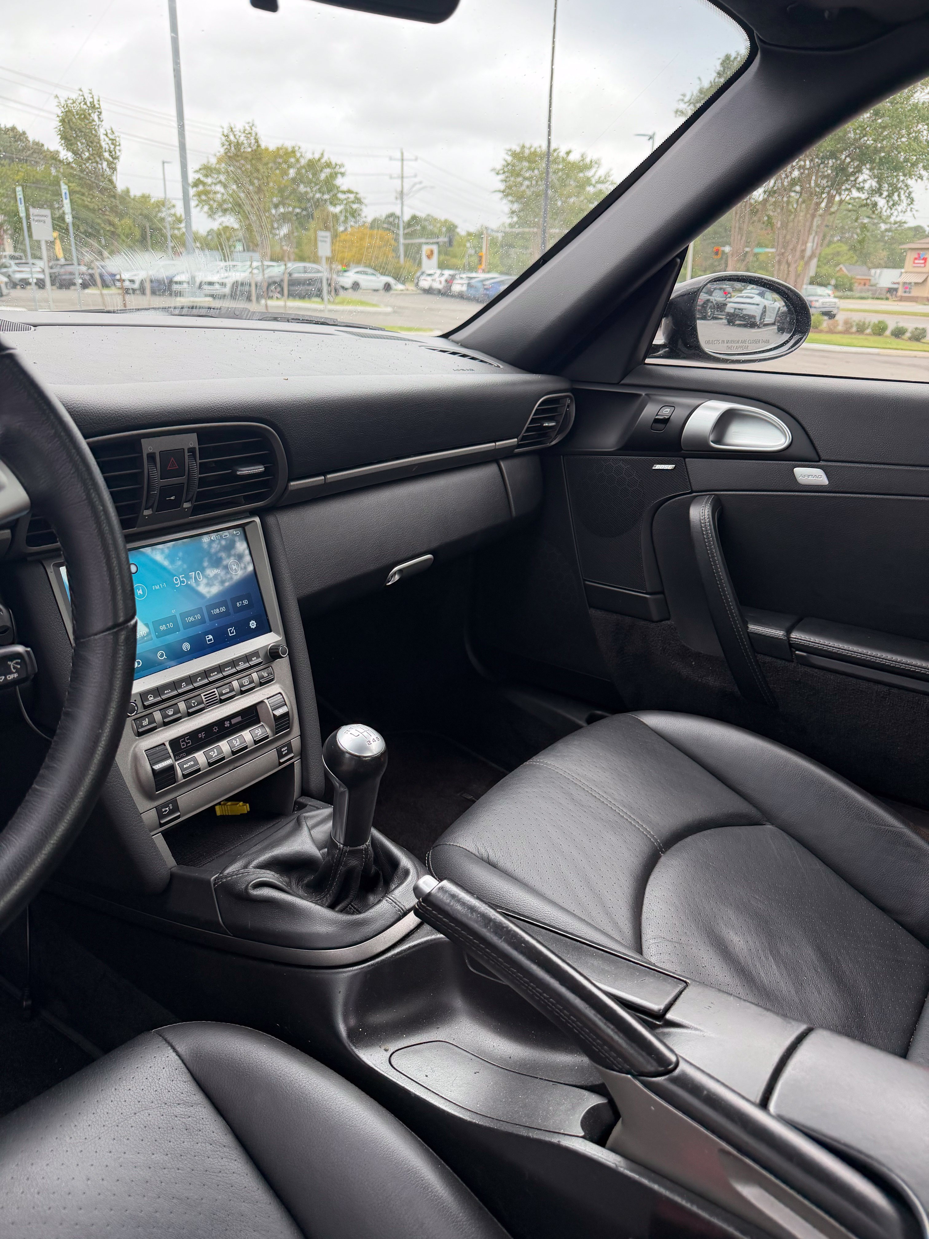 Used 2006 Porsche 911 Carrera RWD image 13