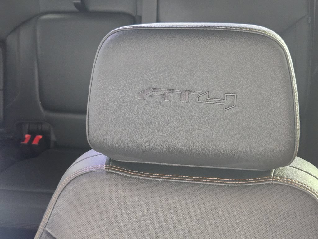 Used 2023 GMC Sierra 1500 AT4 w/ AT4 Premium Package AWD/4WD image 26