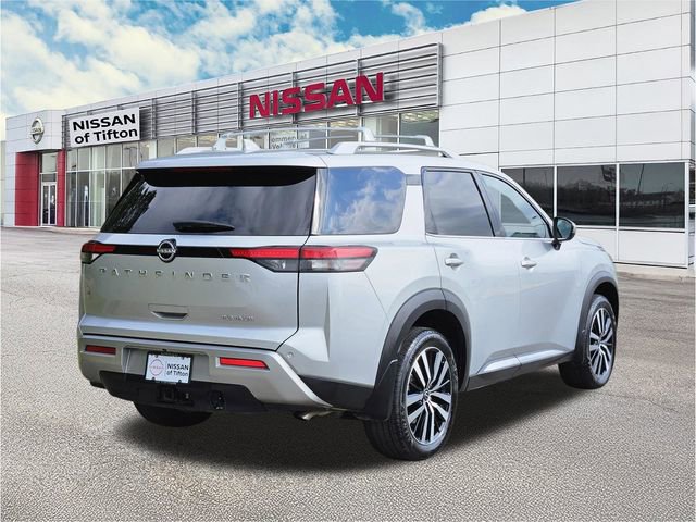 Certified 2024 Nissan Pathfinder Platinum w/ Cargo Package image 4