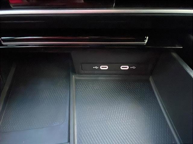 Used 2024 Volkswagen Atlas Cross Sport SEL Premium R-Line image 26