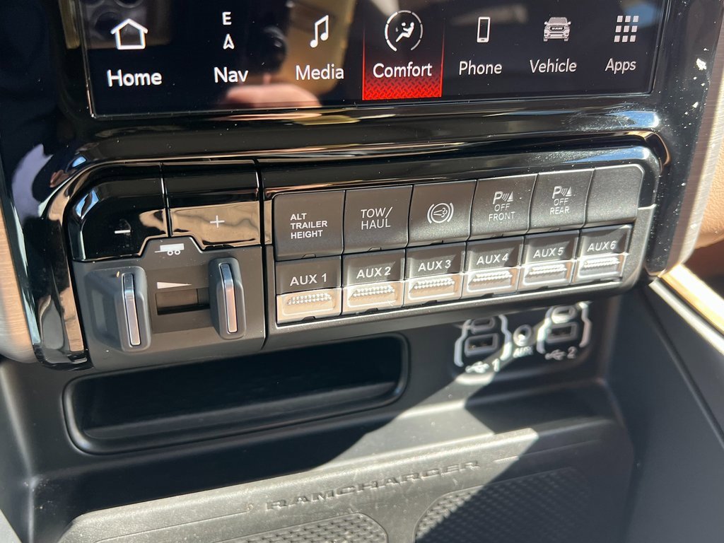 Certified 2023 RAM 2500 Limited image 35