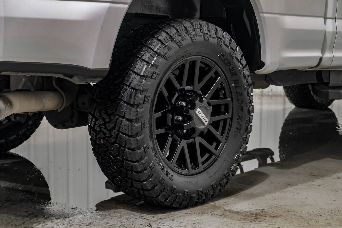 Used 2022 Ford F250 XLT w/ Black Appearance Package AWD/4WD image 58
