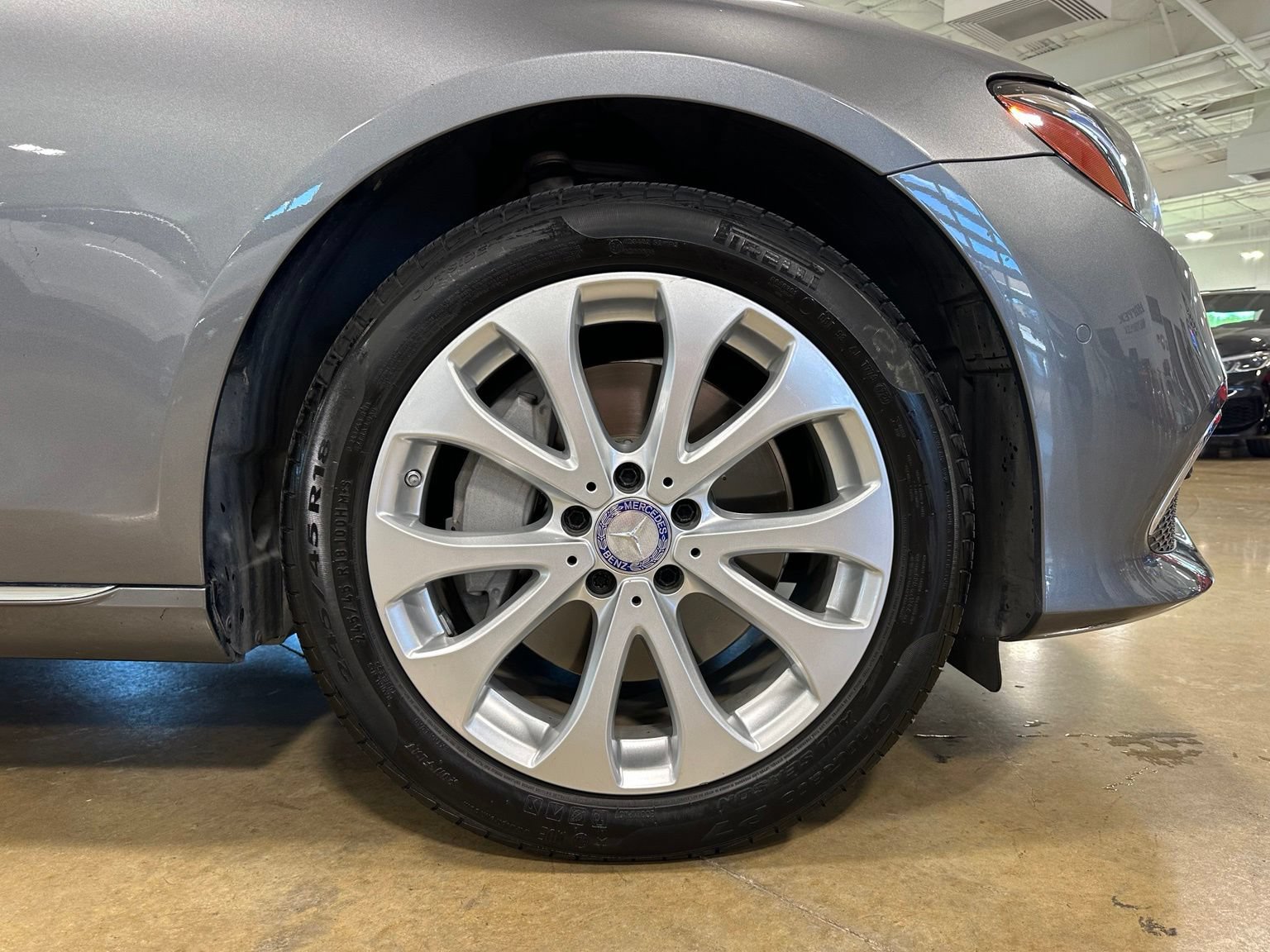 Used 2017 Mercedes-Benz E 300 image 10