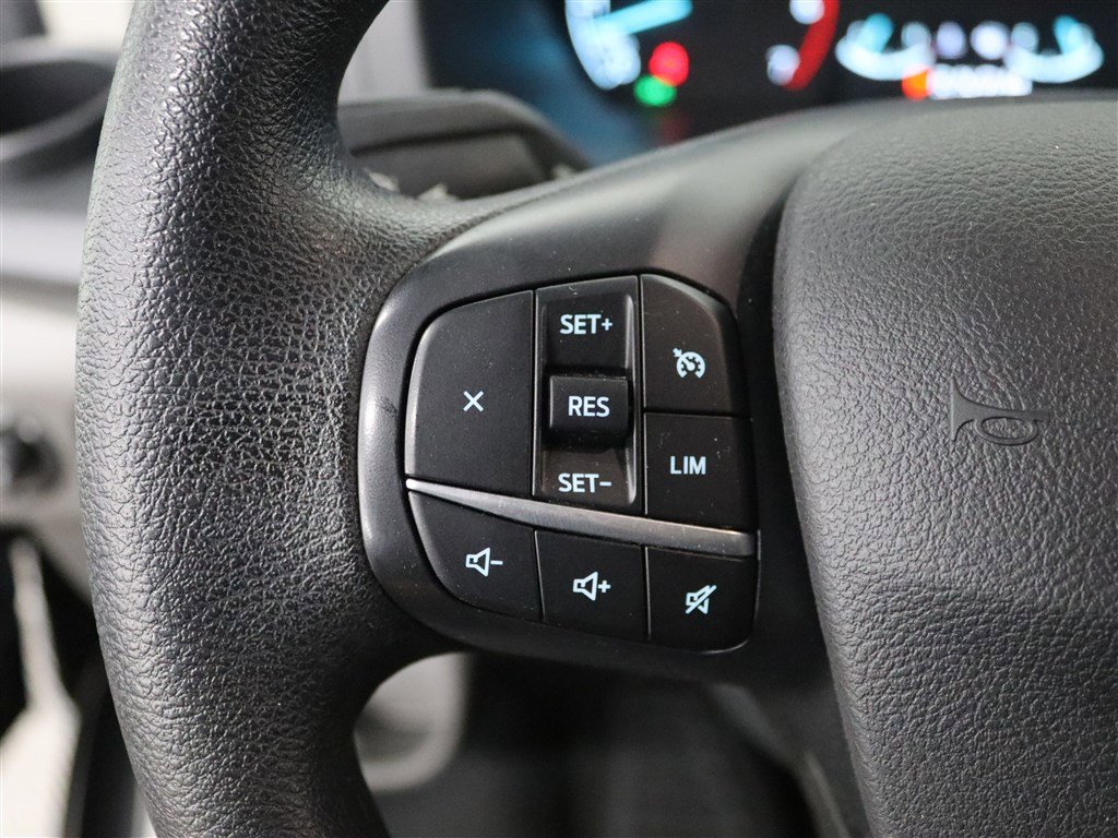 Used 2023 Ford Transit 350 XLT image 30