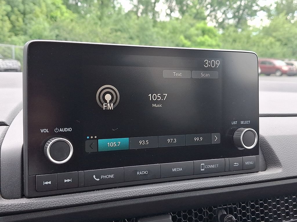 Used 2023 Honda CR-V EX image 16
