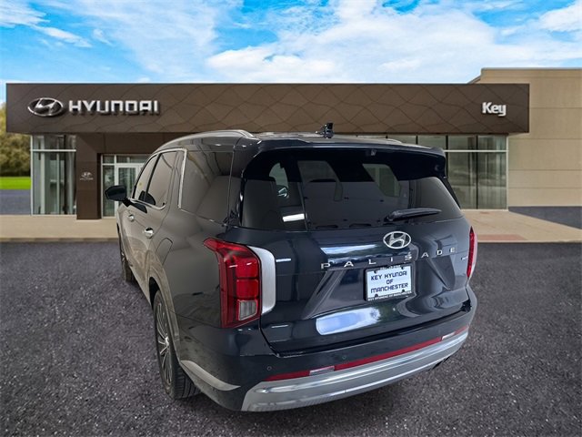 Used 2023 Hyundai Palisade Calligraphy w/ Cargo Package image 4