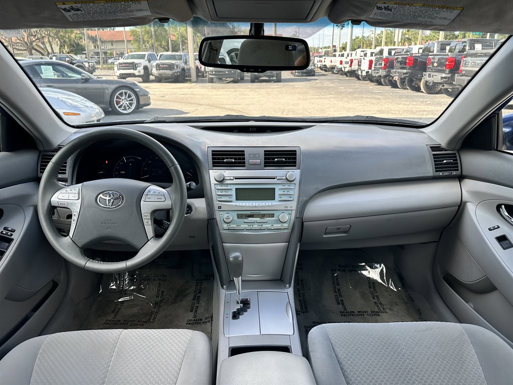 Used 2007 Toyota Camry Hybrid image 6