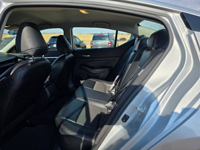 Used 2024 Nissan Altima 2.5 SR image 29