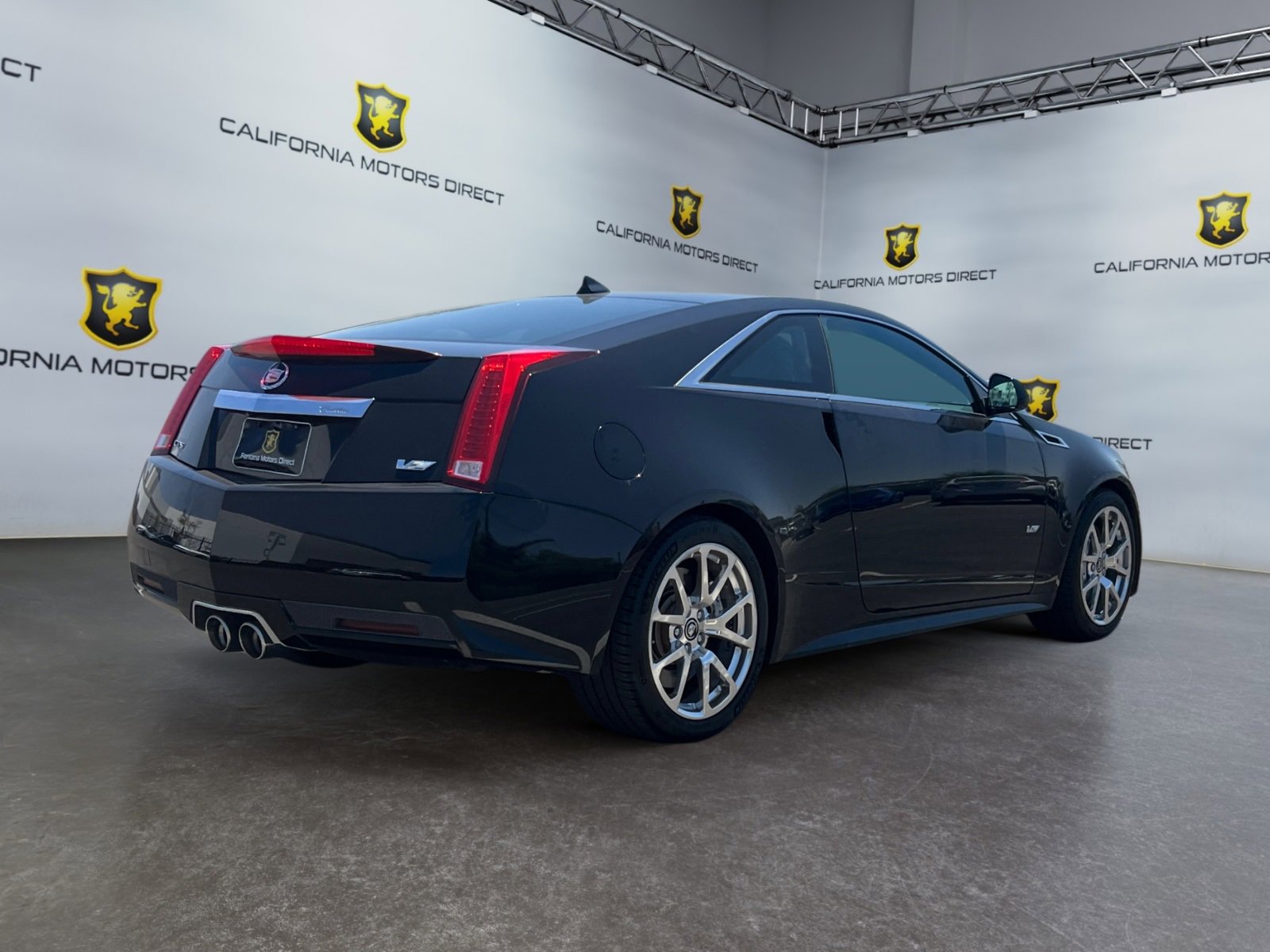 Used 2013 Cadillac CTS V w/ Wood Trim Package image 5