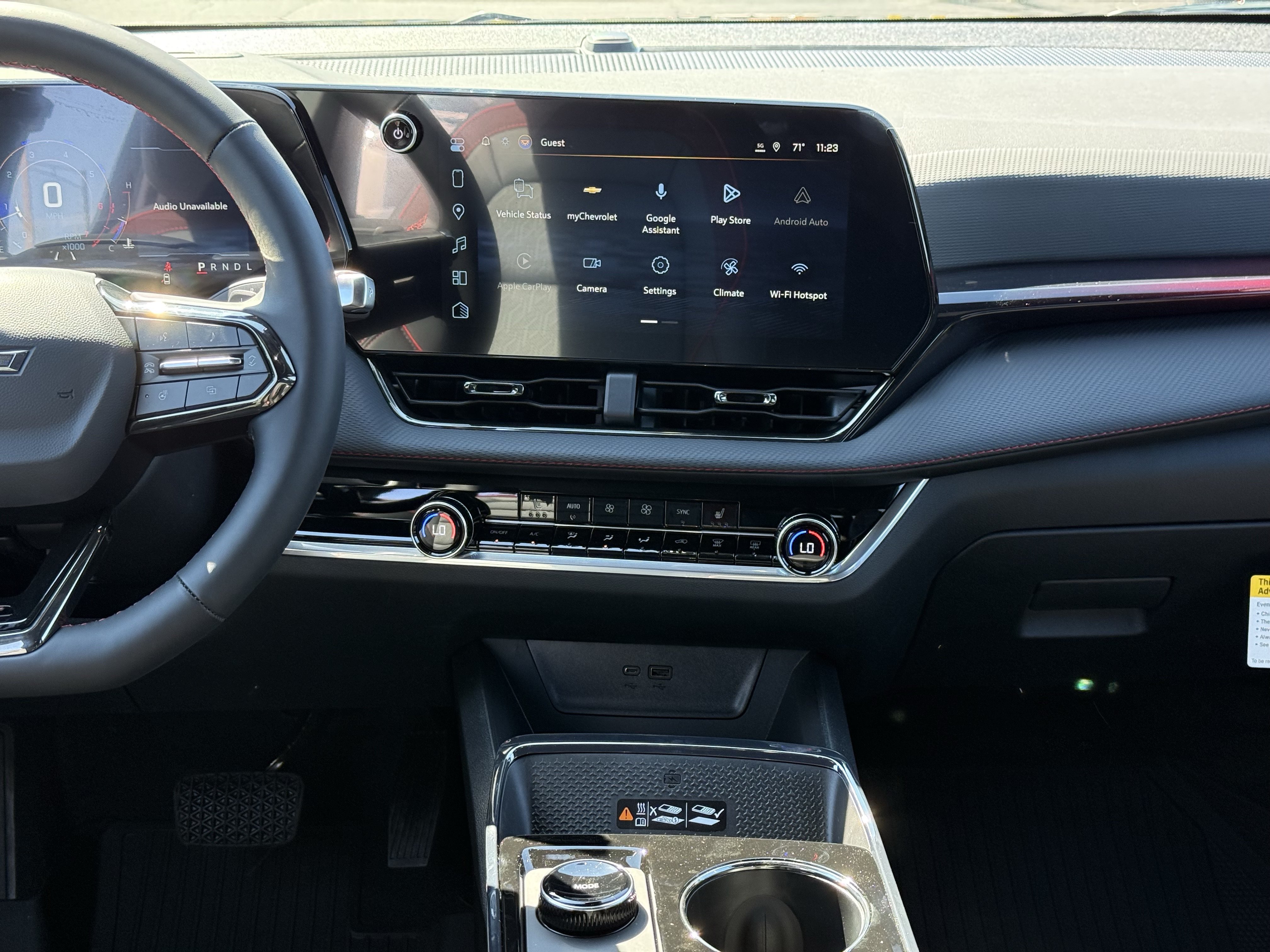 New 2027 Chevrolet Equinox RS w/ LPO, Floor Liner Package FWD image 32