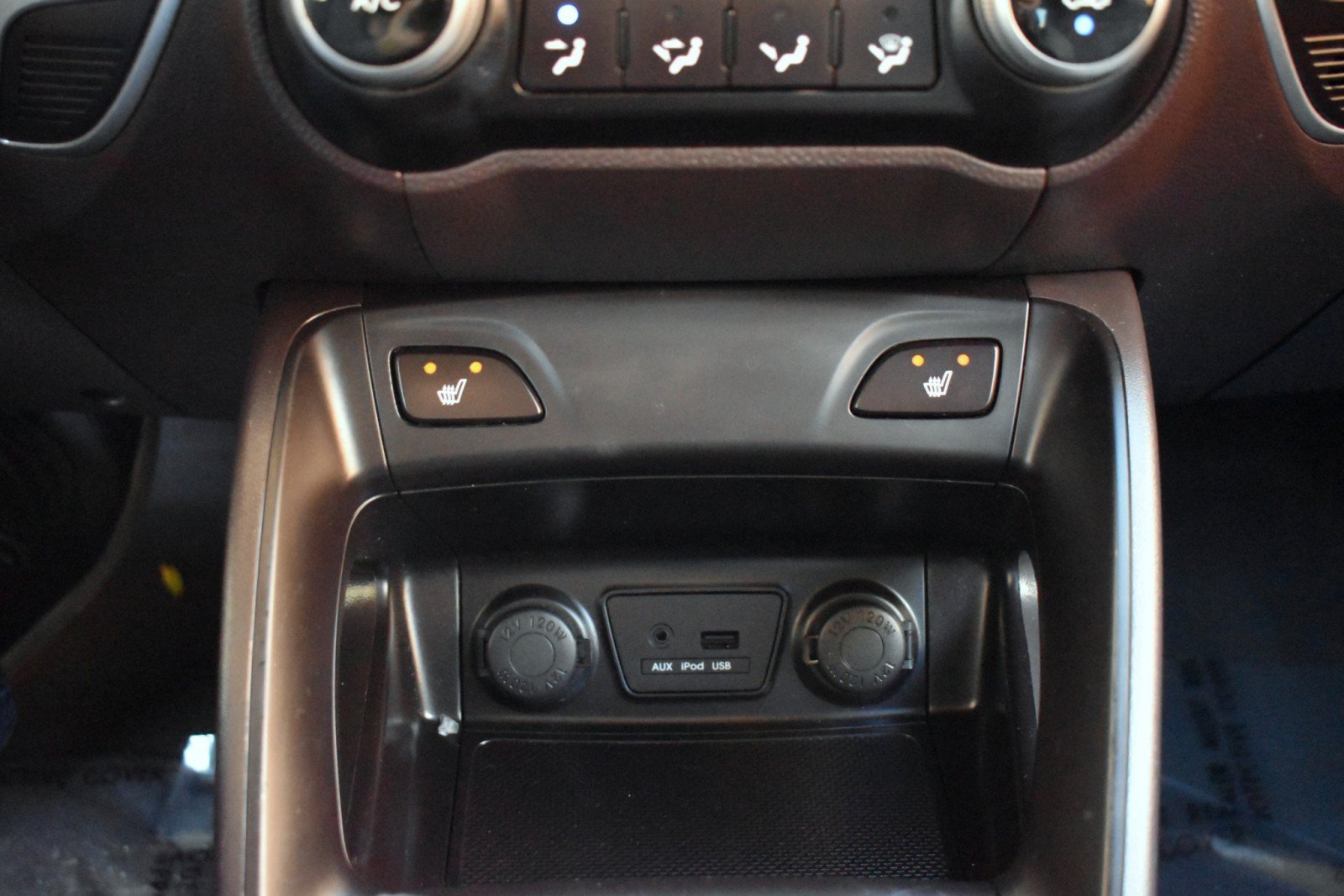 Used 2011 Hyundai Tucson GLS w/ Navigation Pkg 2 AWD/4WD image 20
