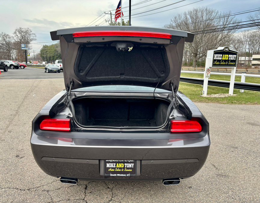 Used 2014 Dodge Challenger R/T image 25