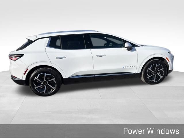 Used 2025 Chevrolet Equinox EV LT w/ Convenience Package image 18