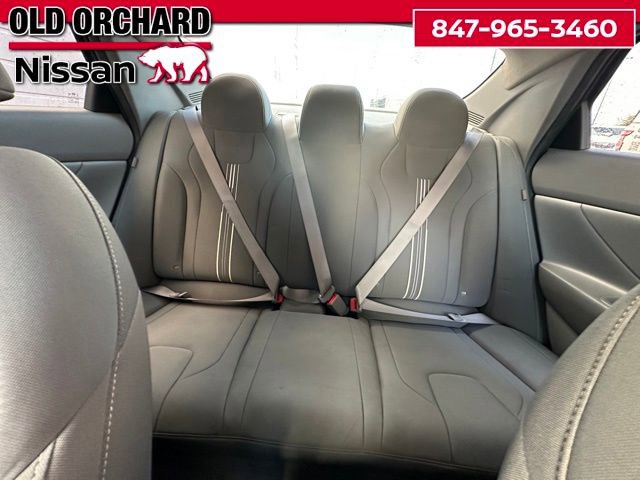 Used 2024 Hyundai Elantra SEL FWD image 11