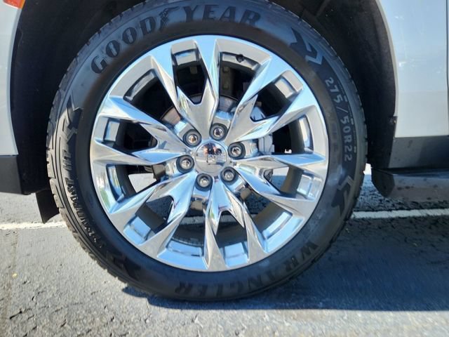 Used 2022 GMC Yukon XL SLT w/ SLT Luxury Package AWD/4WD image 25
