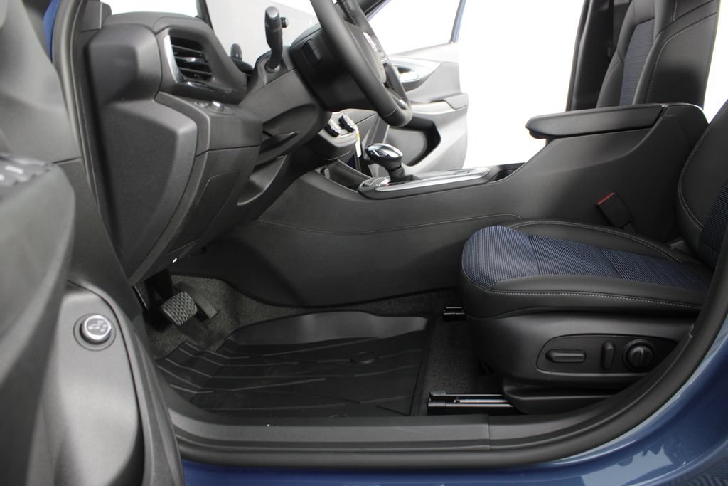 New 2026 Buick Envista Sport Touring w/ Convenience I Package FWD image 15