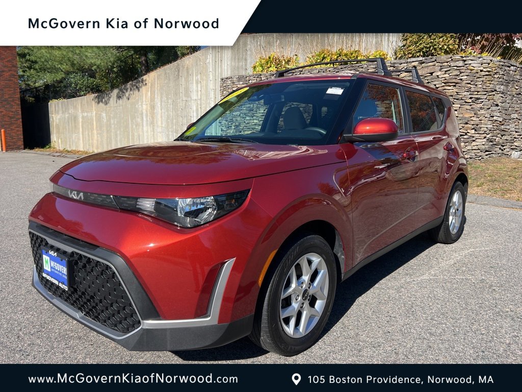 Used 2023 Kia Soul LX w/ LX Technology Package