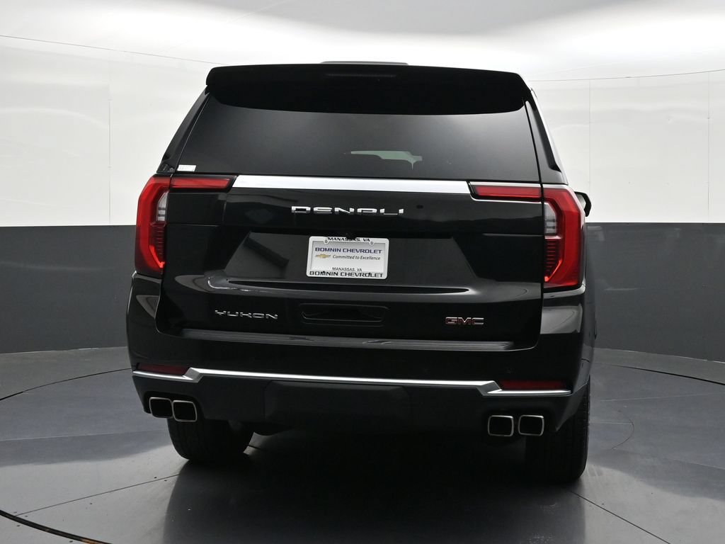 Used 2025 GMC Yukon Denali AWD/4WD image 4