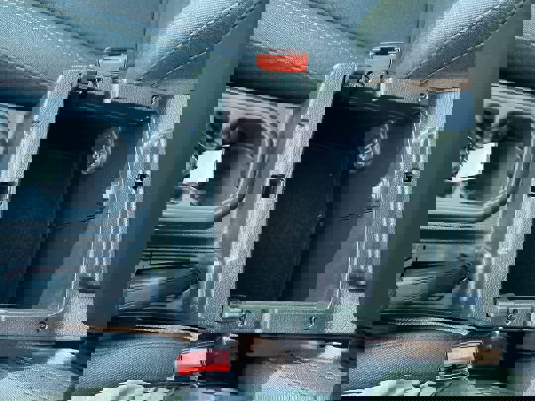 Used 2025 Jeep Wrangler Sport S image 20