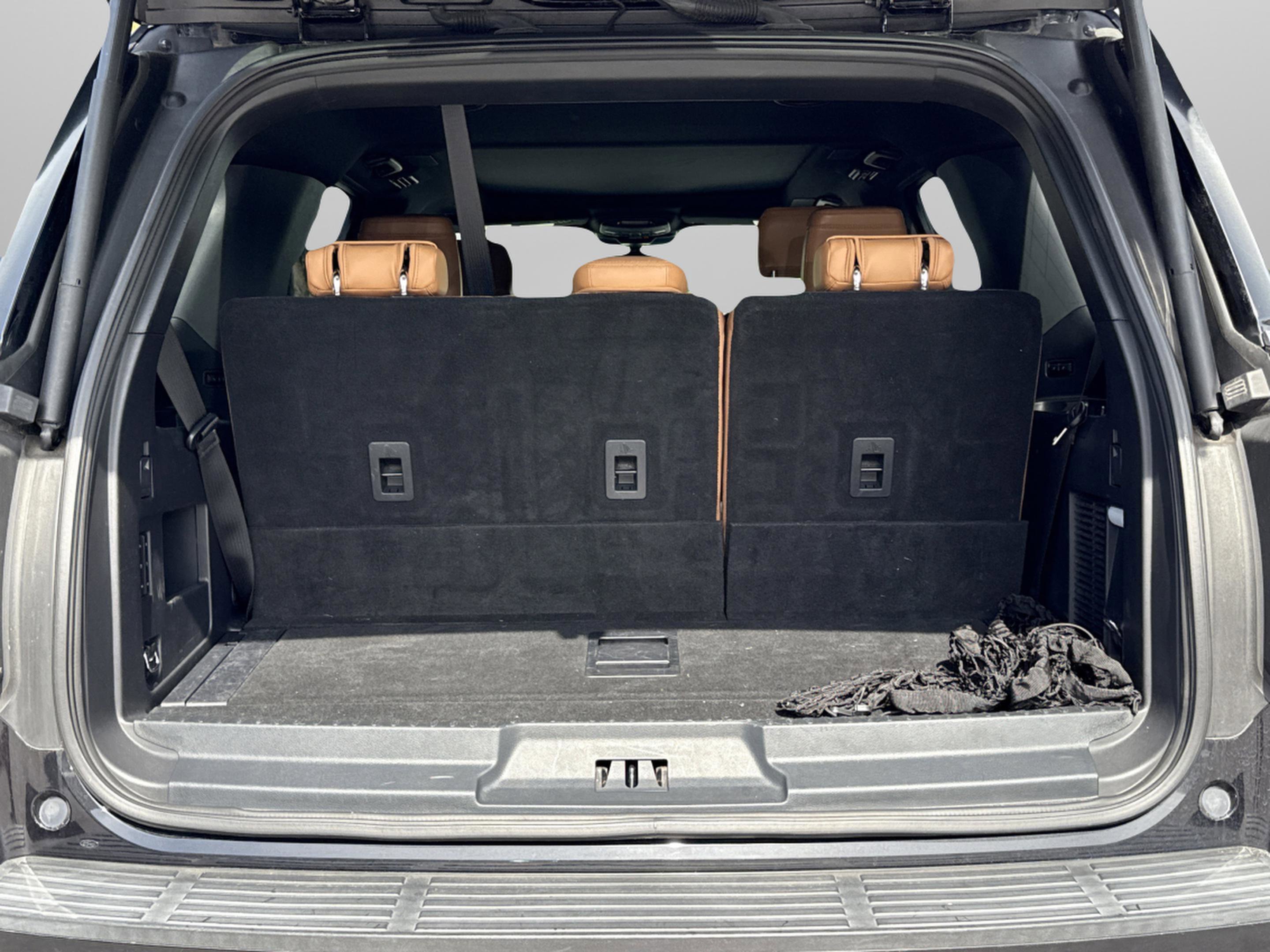 Used 2022 Ford Expedition Platinum AWD/4WD image 34