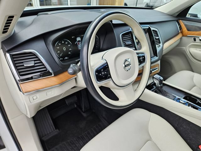 Used 2021 Volvo XC90 T6 Momentum w/ Advanced Package AWD/4WD image 20