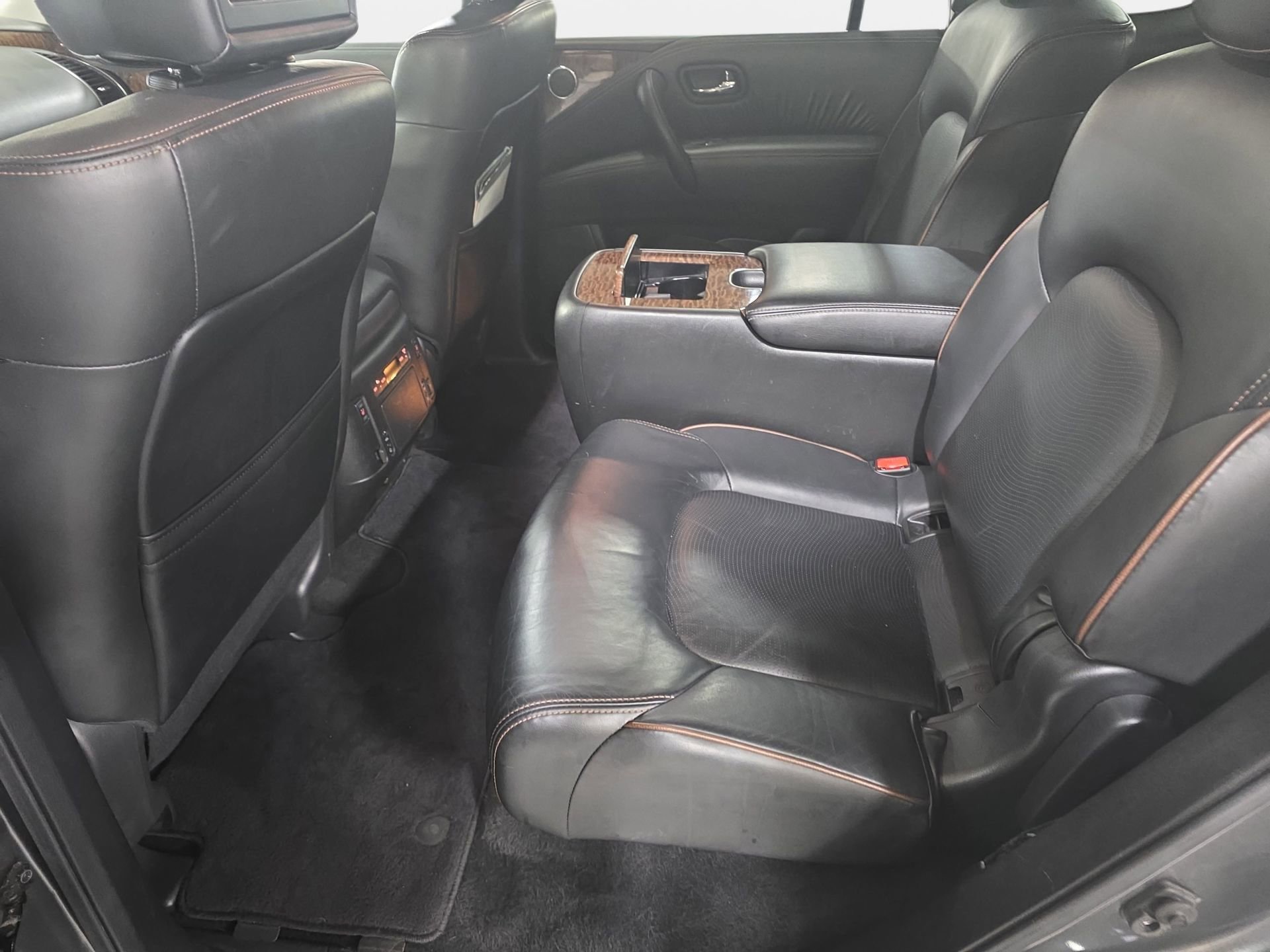 Used 2020 Nissan Armada Platinum w/ Captain's Chairs Package image 14