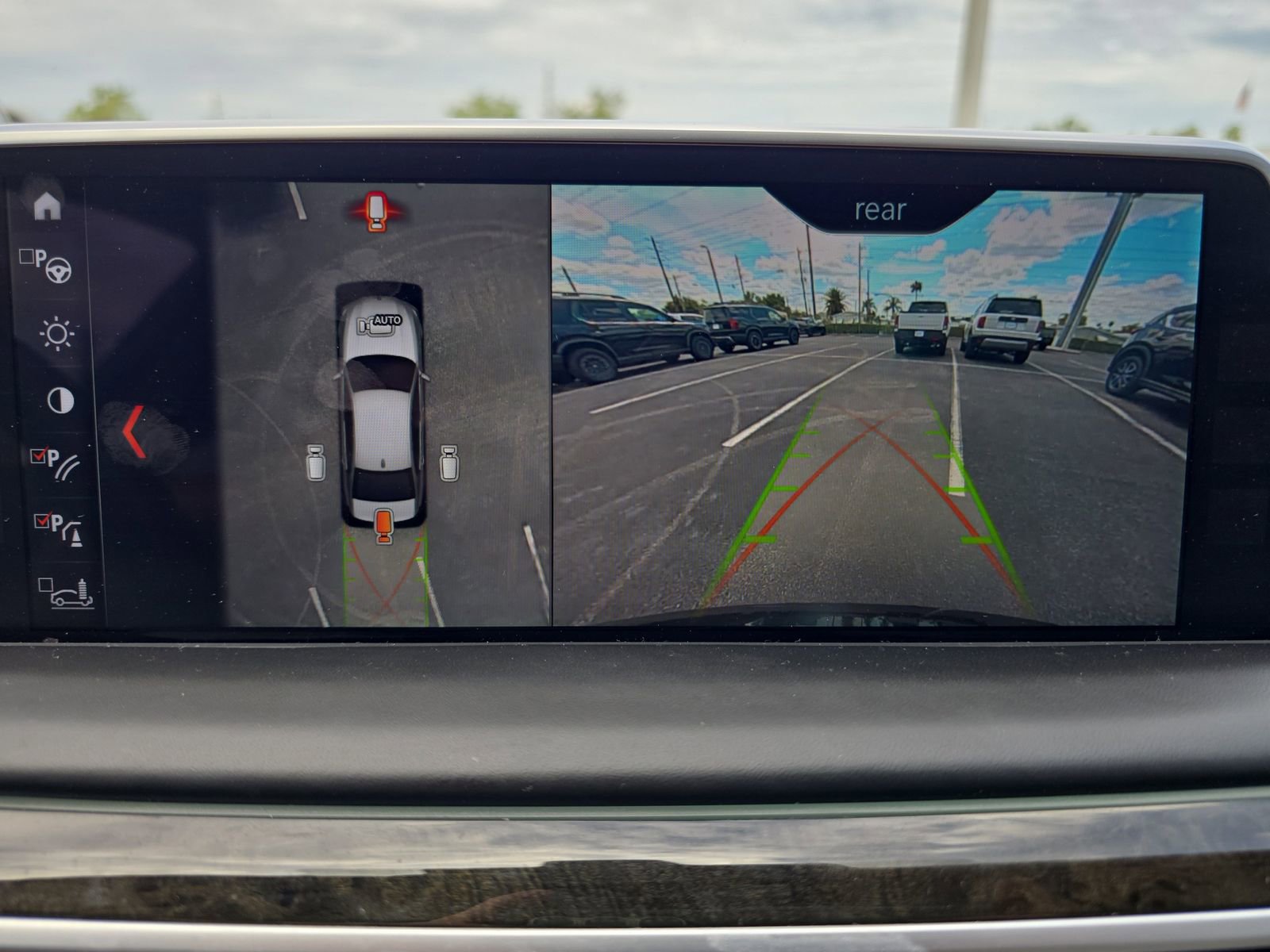 Used 2018 BMW 740i RWD image 19