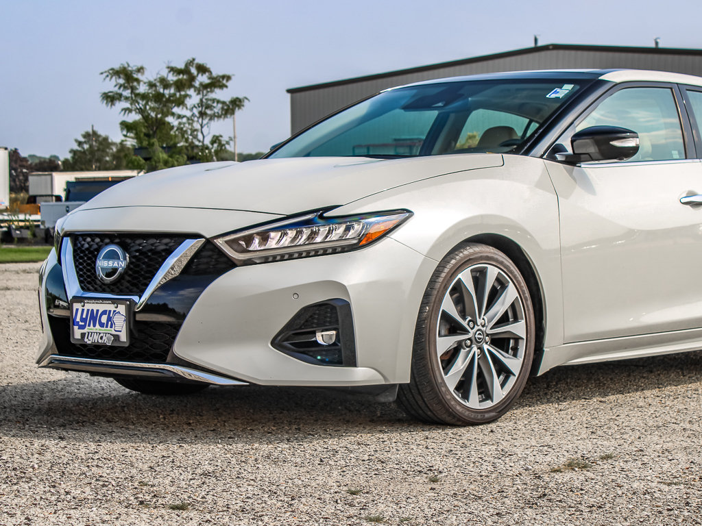Used 2023 Nissan Maxima Platinum FWD image 12