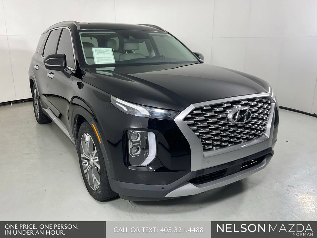 Used 2022 Hyundai Palisade SEL w/ Premium Package FWD image 3
