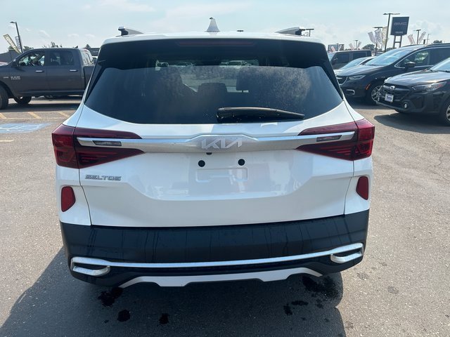 Used 2023 Kia Seltos SX image 5