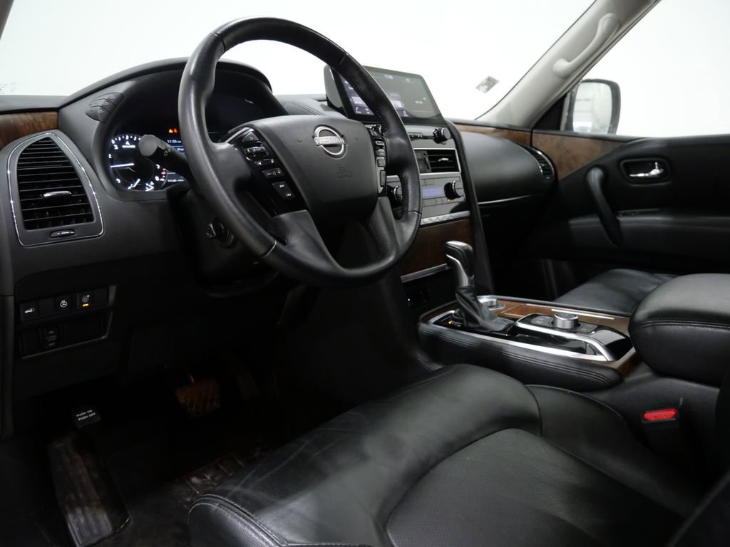 Used 2024 Nissan Armada SL w/ Captain's Chairs Package image 11