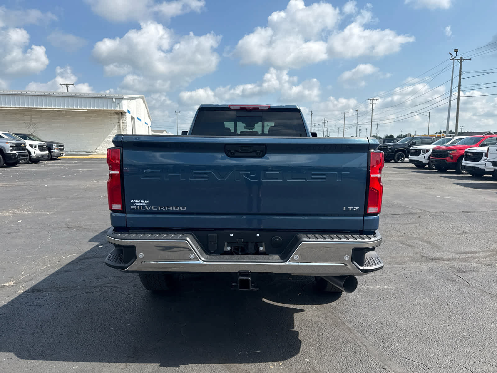 New 2026 Chevrolet Silverado 3500 LTZ w/ LTZ Premium Package AWD/4WD image 4