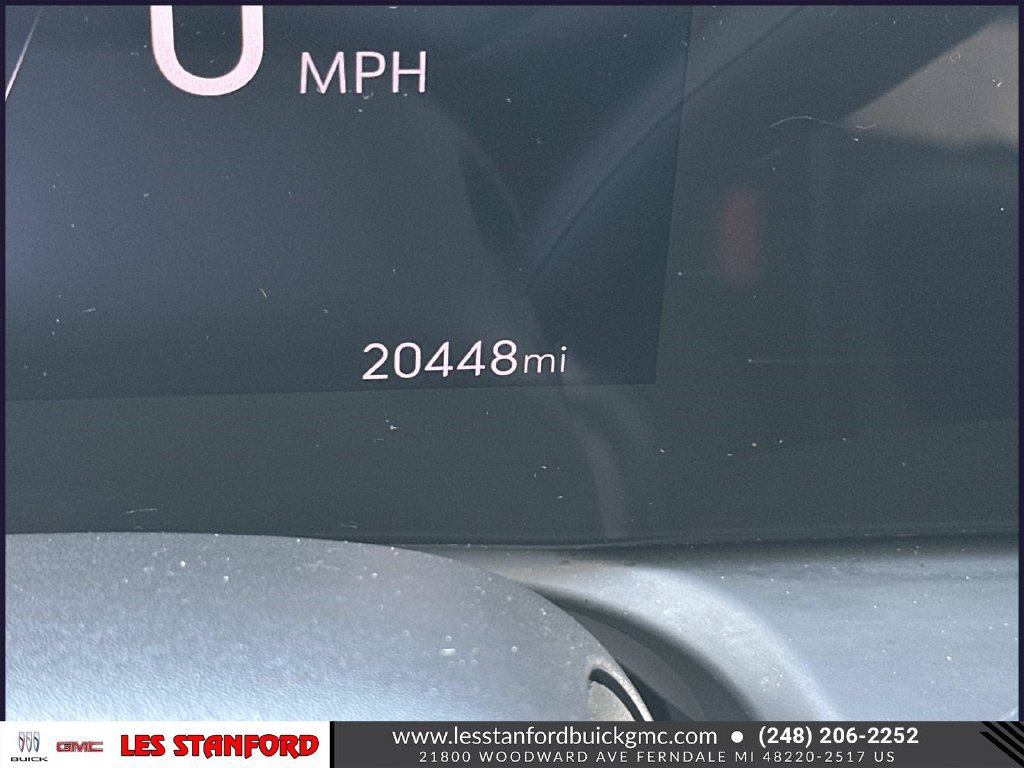 Certified 2024 Buick Encore GX Preferred w/ Comfort Package FWD image 22