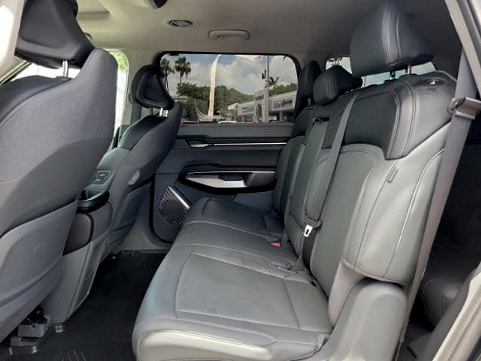 Used 2026 Kia EV9 Light RWD image 15