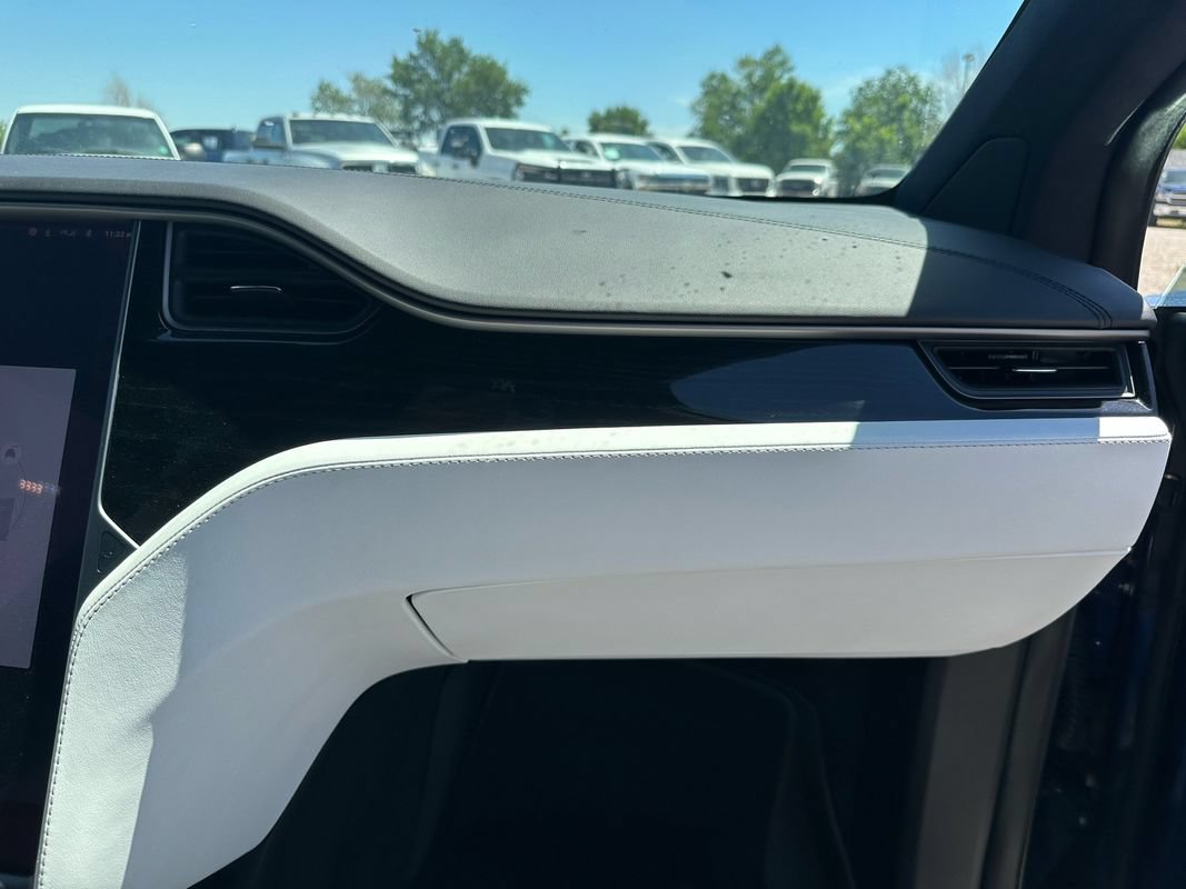 Used 2020 Tesla Model X Long Range AWD/4WD image 21