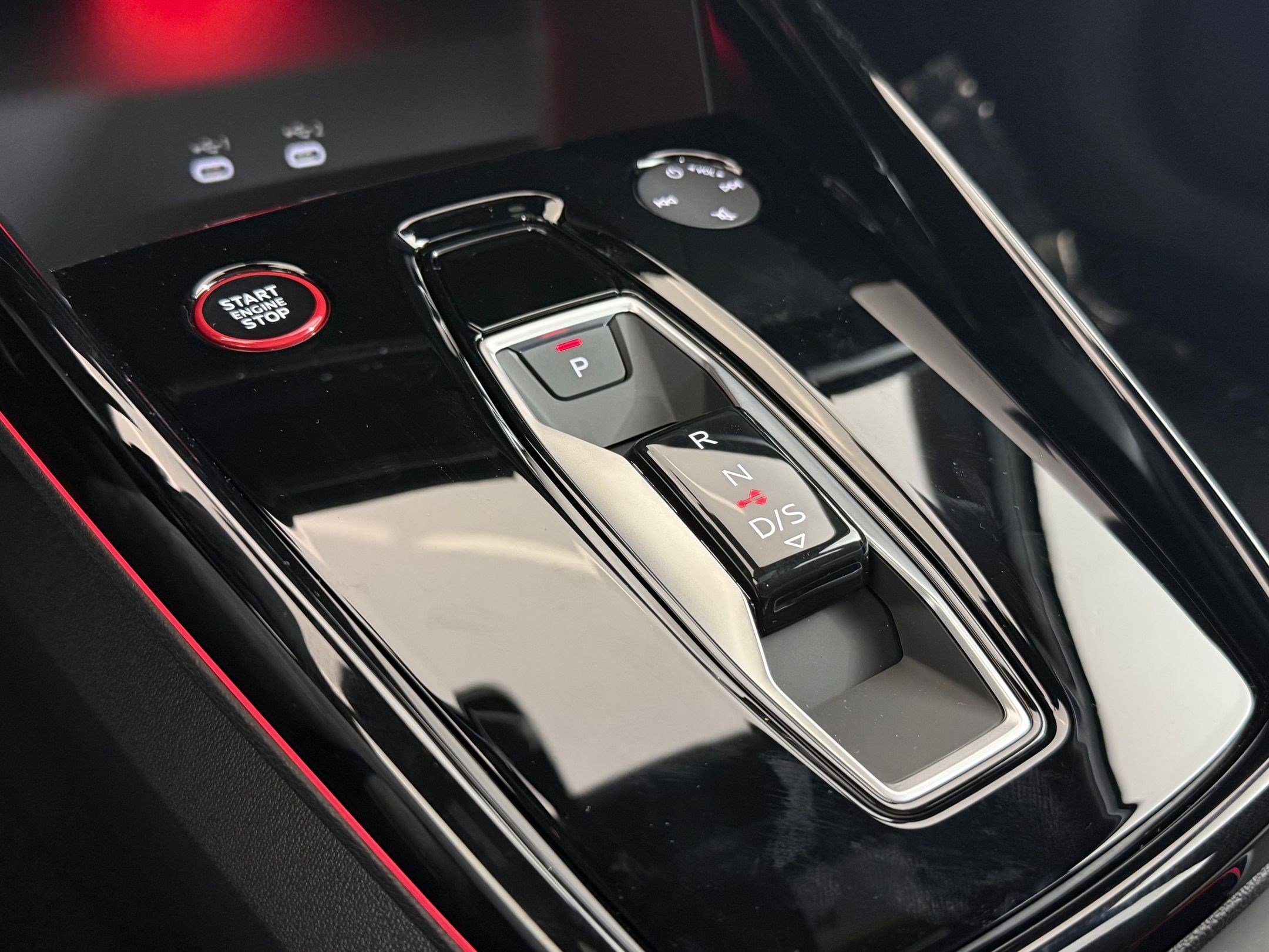 New 2026 Audi RS 3 image 16