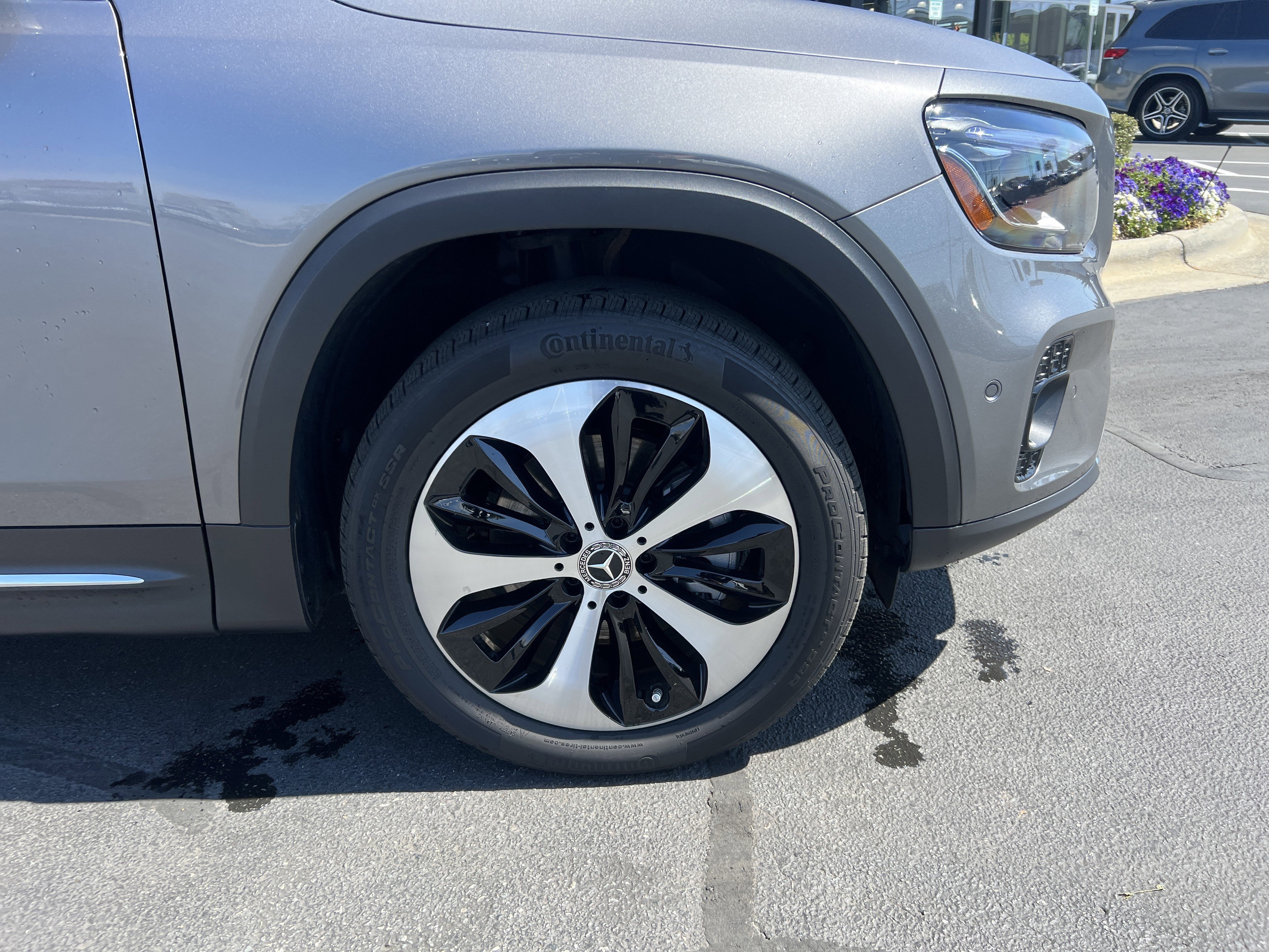 Used 2025 Mercedes-Benz GLB 250 250 image 13