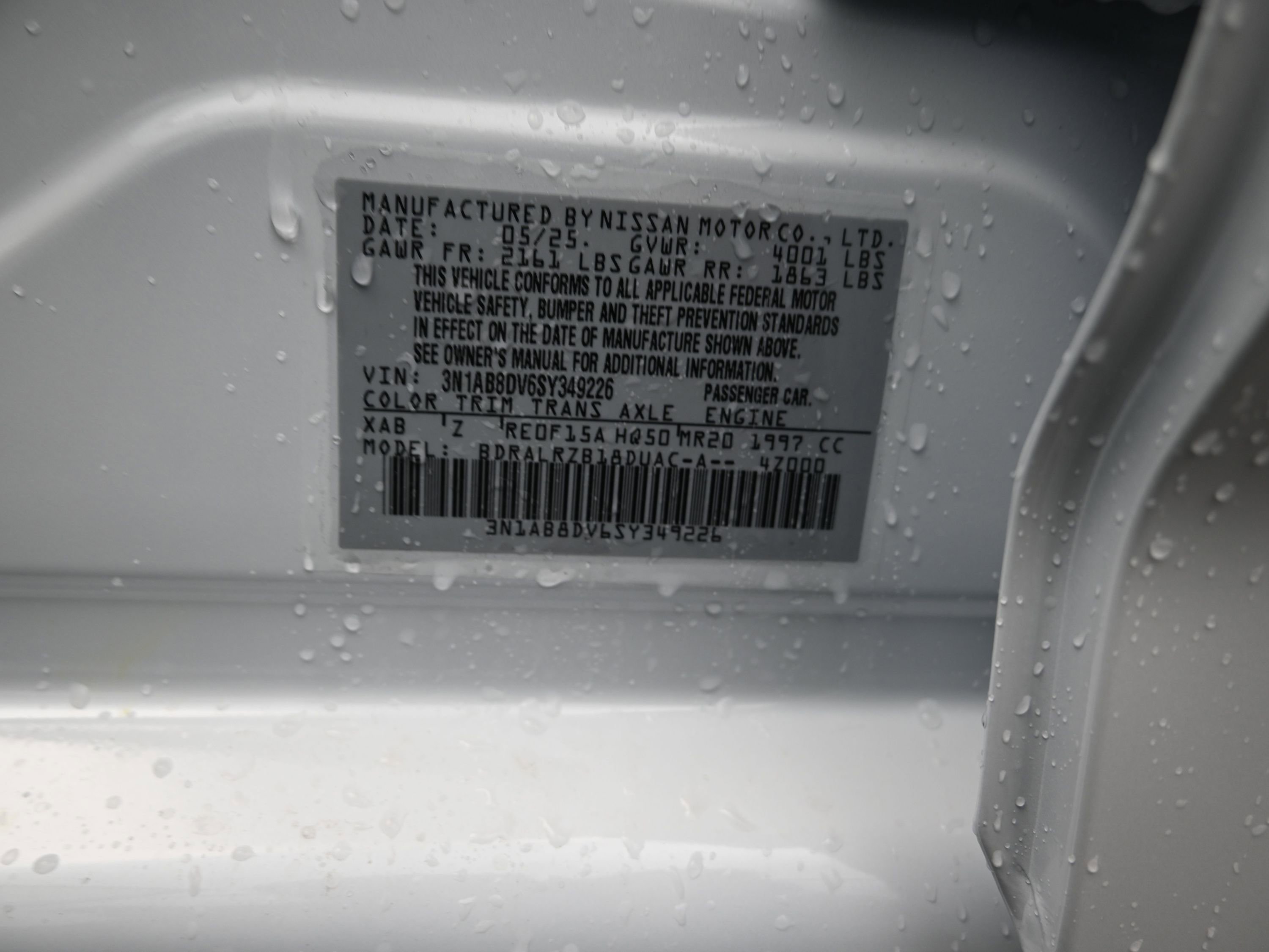 New 2025 Nissan Sentra SR w/ Midnight Edition image 10