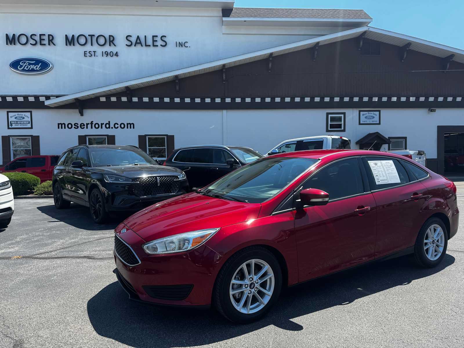 Used 2016 Ford Focus SE w/ SE Power Seat Package