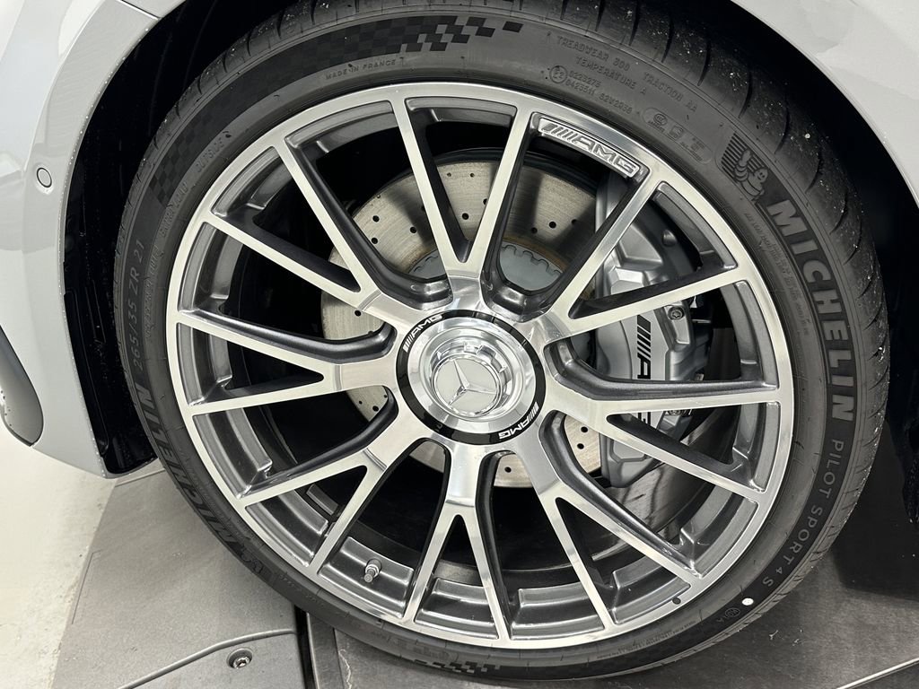 New 2026 Mercedes-Benz E 53 AMG e 4MATIC Sedan image 13