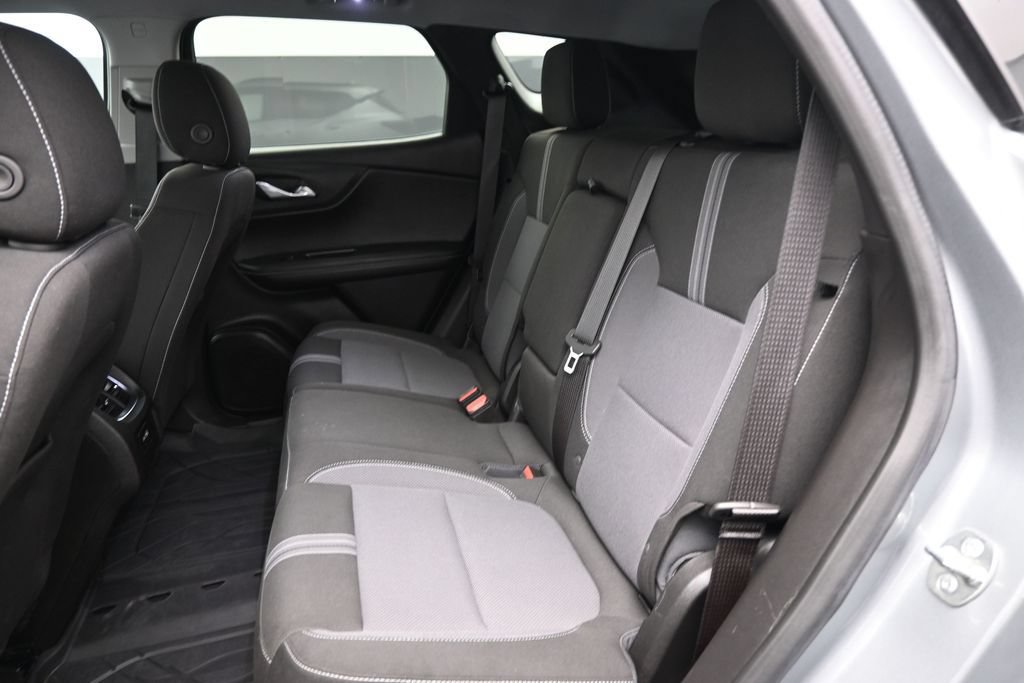 Used 2024 Chevrolet Blazer LT w/ Convenience Package FWD image 10