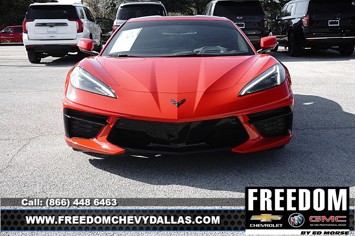 Certified 2022 Chevrolet Corvette Stingray Preferred Cpe w/ 2LT RWD image 2
