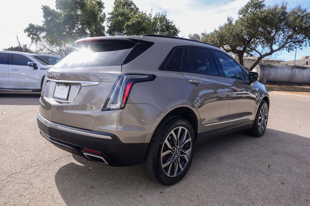 Used 2023 Cadillac XT5 Sportv w/ Technology Package image 4