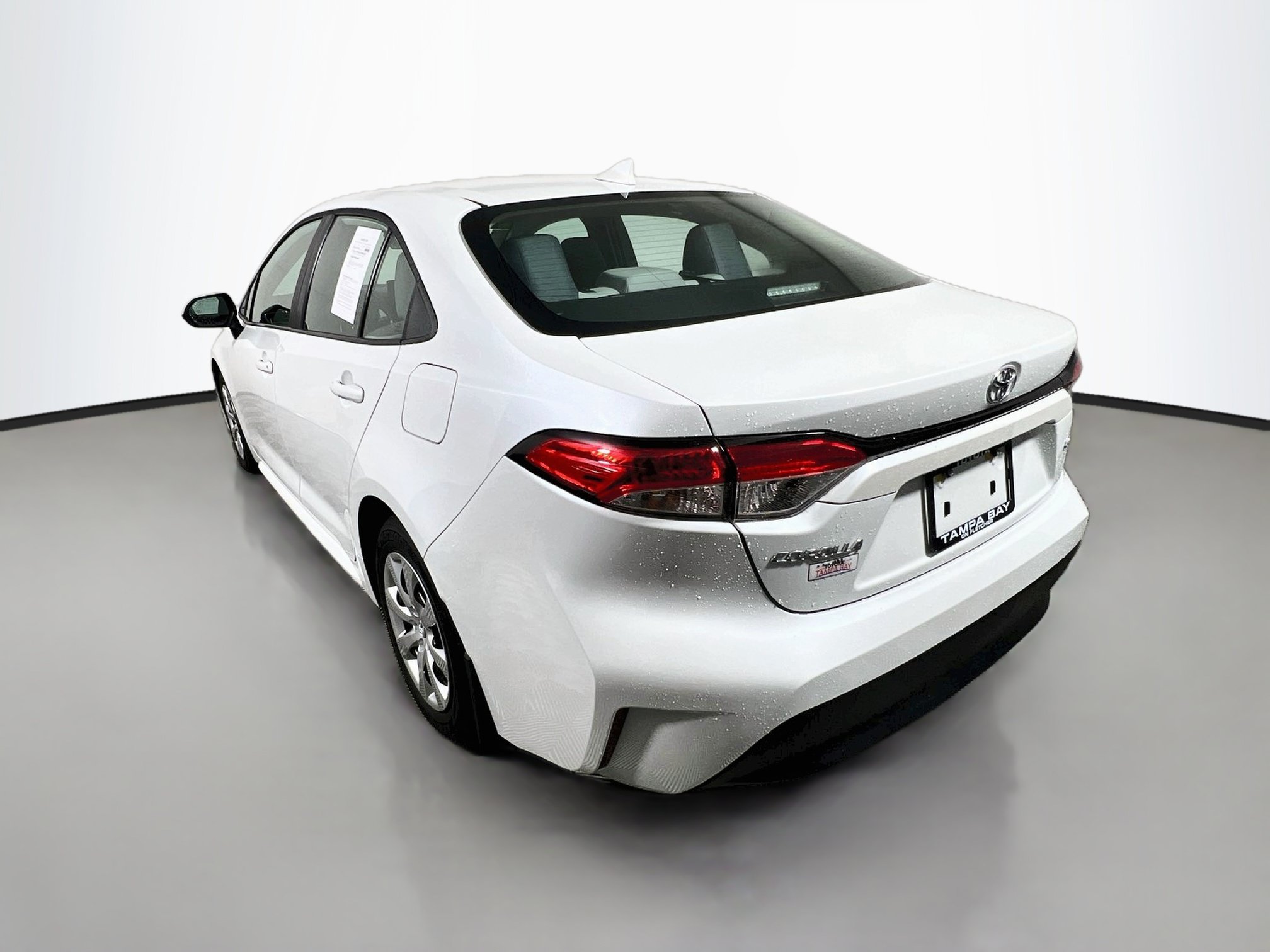 Used 2026 Toyota Corolla LE FWD image 8