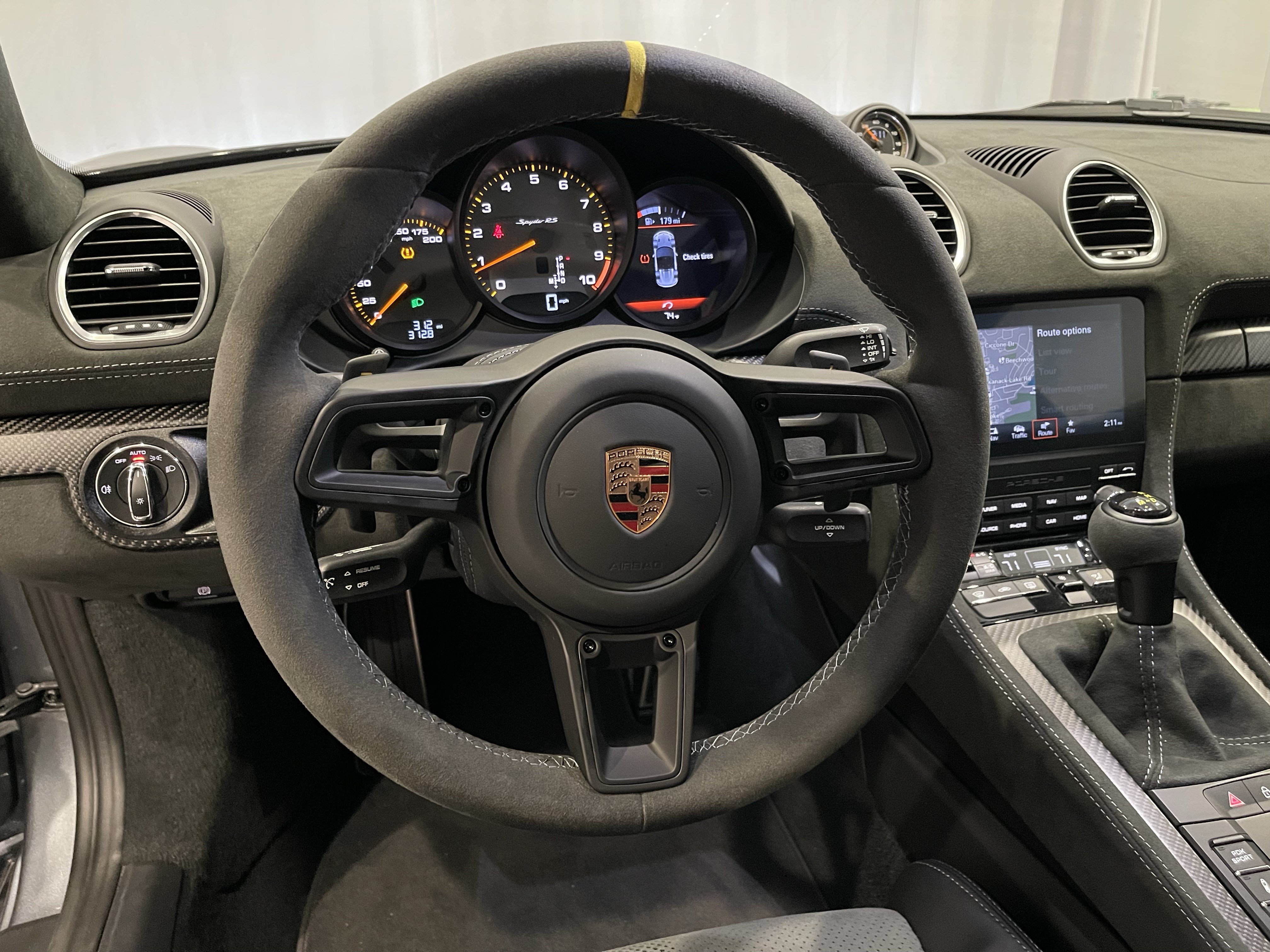 Used 2024 Porsche 718 Boxster Spyder RS RWD image 18